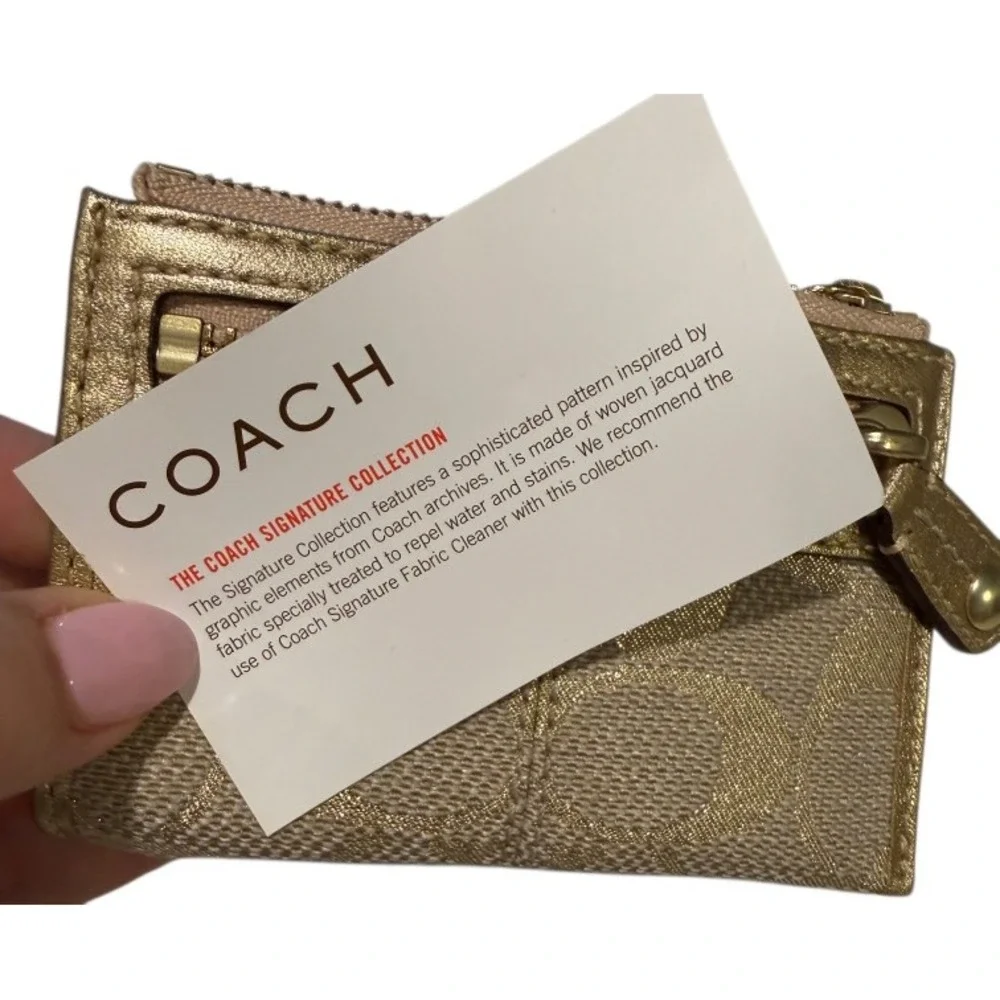 Coach Signature Lurex Gold Jacquard Zip Card Case Coin Purse Keychain Wallet